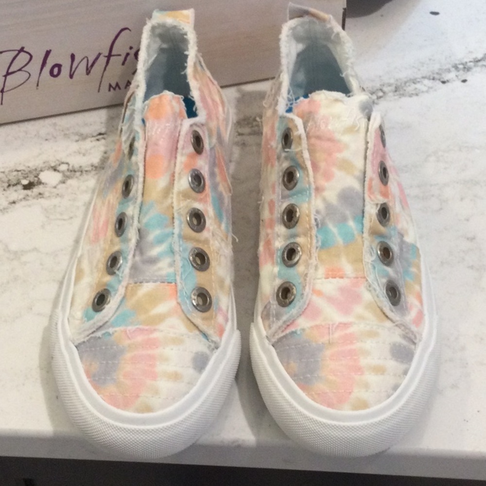 Women Slip-on  Tie-dye sneakers NWB